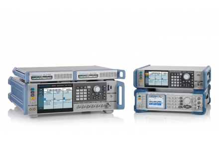 Analog signal generators